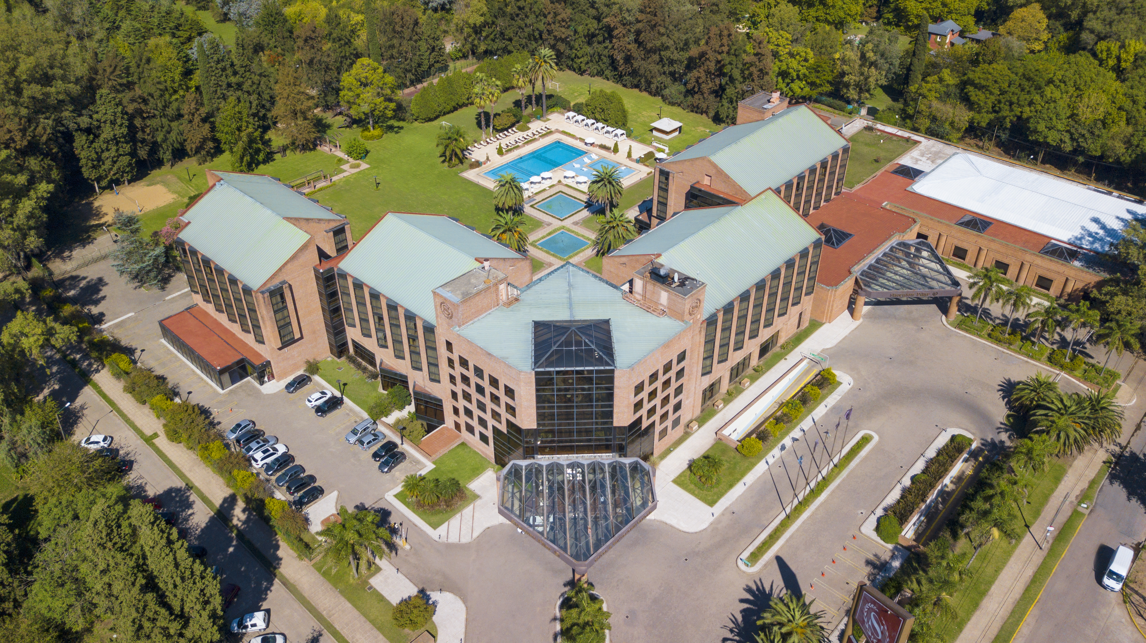 Hotel Sheraton Pilar